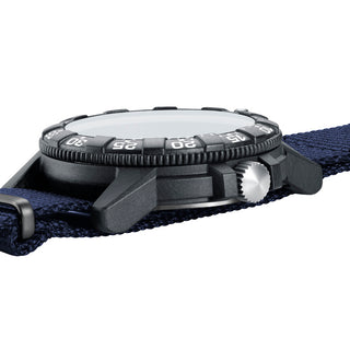 Leatherback SEA Turtle Giant, 44MM - 0321.ARB.1/LIMITED RED BULL AMPOL EDITION