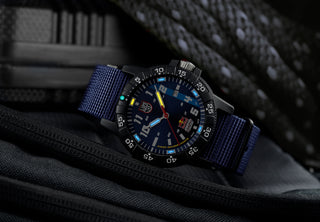 Leatherback SEA Turtle Giant, 44MM - 0321.ARB.1/LIMITED RED BULL AMPOL EDITION