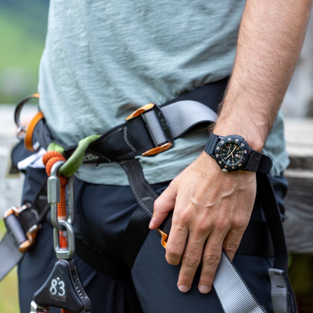 Seal Watch Luminox 3001 Battery Navy SEAL – Luminox Canada